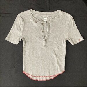 BDG Urban Outfitters Women’s Gray Button Short Sleeve Henley Sz M Y2K